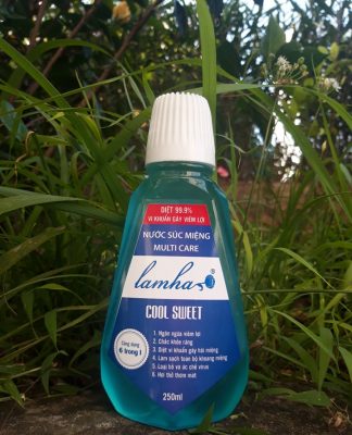 So sánh tính năng nước súc miệng có cồn với khônh chứa cồn và cách lựa chọn nước súc miệng