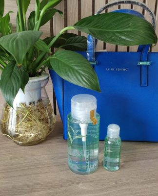 Nước tẩy trang trà xanh Lam Hà