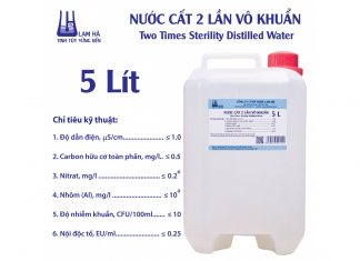Nước làm mát xe ô tô bị cạn chỉ nên thêm nước cất Anh Nuoc cat 2L 5 lit vo khuan-01